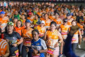 BIB: 100, 29018, 295701, 28169, 27415, 28745
                            <button type="button" onclick="openModal(22826291)" class="btn btn-primary btn-sm float-right btn-popup" data-toggle="modal" data-target=".modal-high-quality">
                        <i class="fas fa-shopping-cart"></i> Add to Cart
                    </button>
                                            <button type="button" onclick="isThisMe(22826291, true)" class="btn btn-success btn-sm float-right btn-popup btn-isme hidden" data-toggle="tooltip" data-placement="bottom" title="นี่คือรูปของคุณใช่ไหม คลิกที่นี่เพื่อเอาเข้าอัลบั้ม">
                        <i class="fas fa-plus"></i> Add to album
                    </button>
                    <button type="button" onclick="isThisMe(22826291, false)" class="btn btn-warning btn-sm float-right btn-popup btn-isnotme hidden">
                        <i class="fas fa-ban"></i> Remove from album
                    </button>